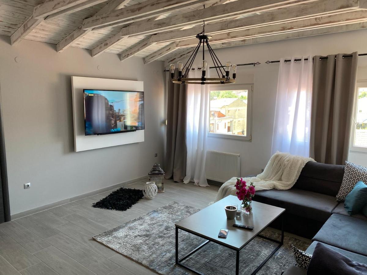Florina Sky Loft Apartment Ngoại thất bức ảnh