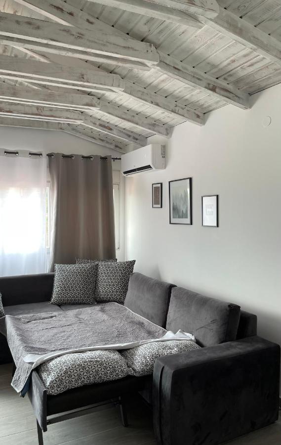 Florina Sky Loft Apartment Ngoại thất bức ảnh